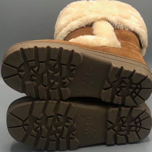 Style and Co. Whitty Chestnut Winter Boots - Picture 5 of 9